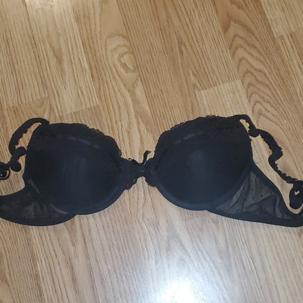 Black candies push up bra